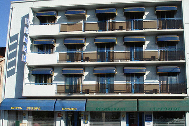 L'hôtel Europa vous propose des chambres confortables et abordables à Roussillon
